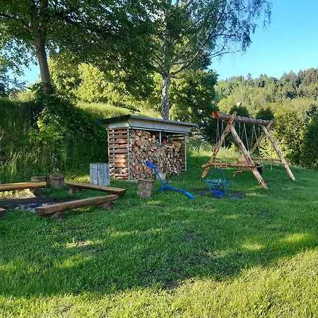 V Haraticich 펜션 *